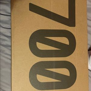 Meet your Posher, Vincent